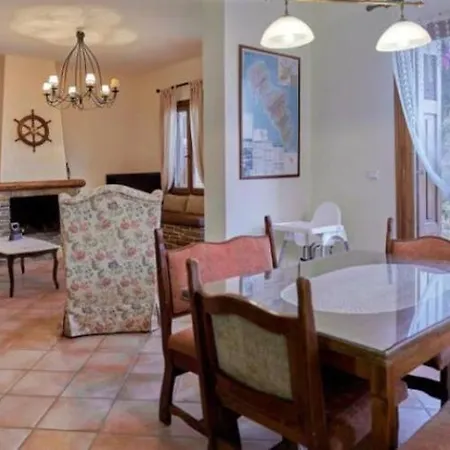 Andros Private Overlooking The Blue Aegean Sea * كيبري
