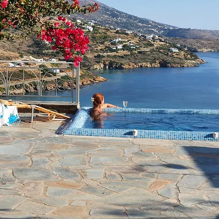 فيلة Andros Private Overlooking The Blue Aegean Sea *