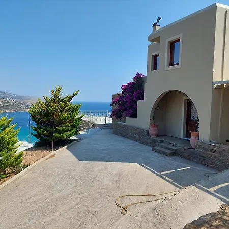 Andros Private Overlooking The Blue Aegean Sea فيلة